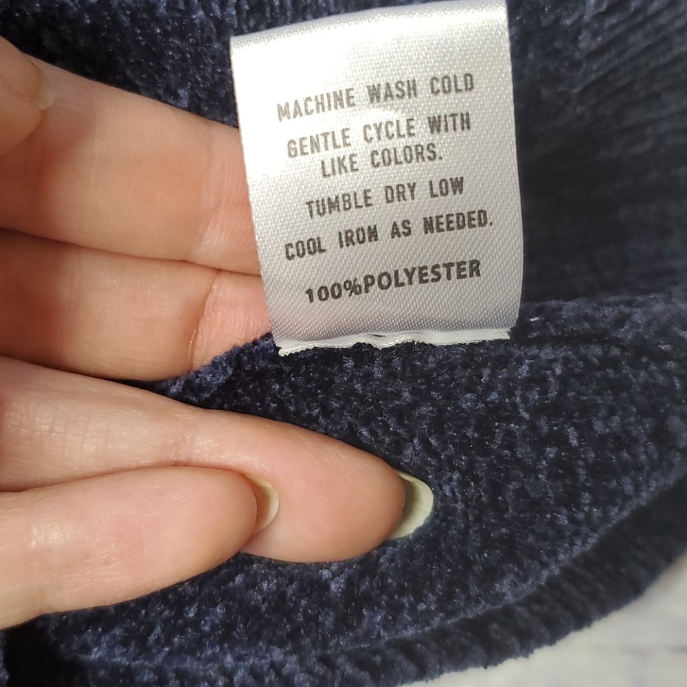 Sovereign Code Velvet Like Sweater - Picture 5 of 6